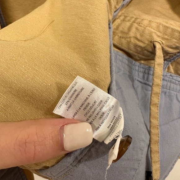 Toad&Co Women's Tan Utility Jacket with Button Front and Patch Pockets - Picture 5 of 9